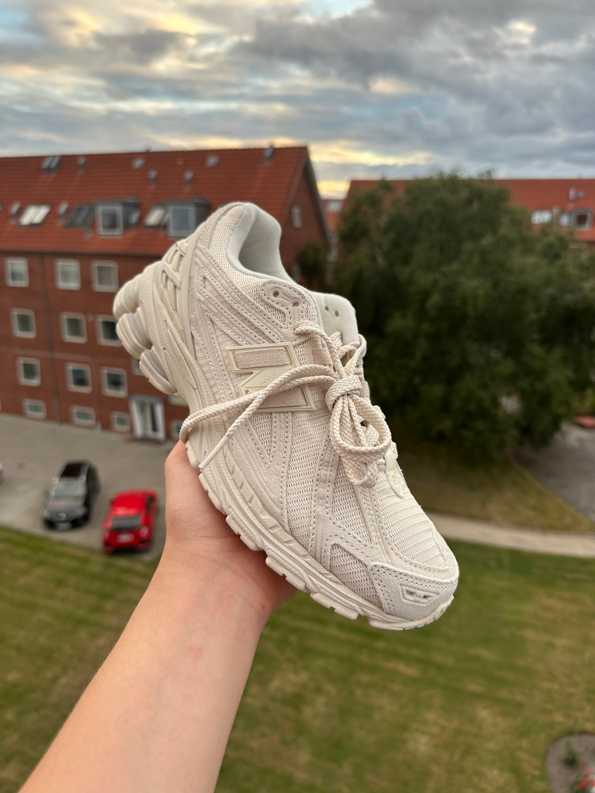 New Balance 1906R "Beige"