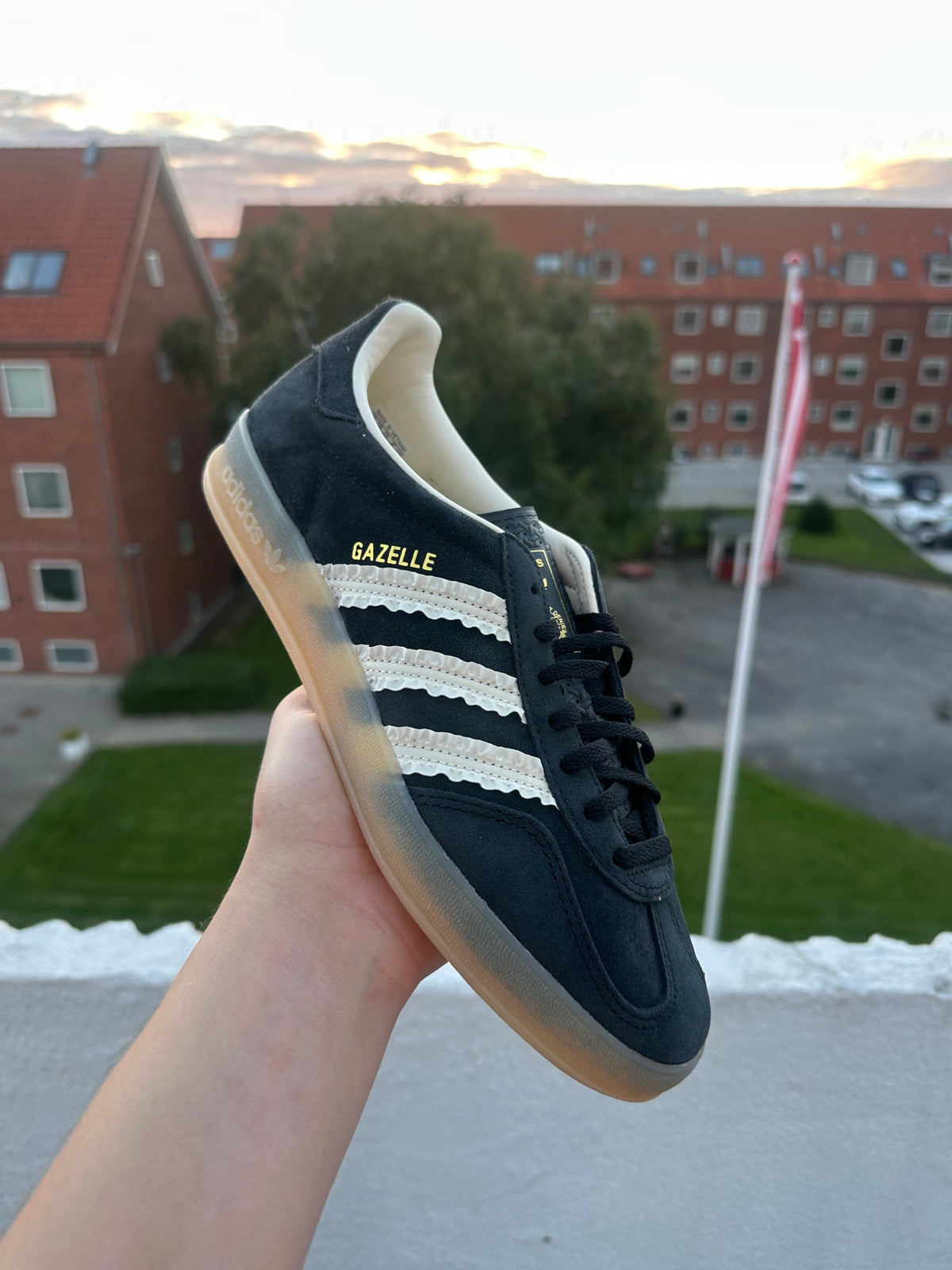 adidas Gazelle Indoor Core Black Cream White Gum